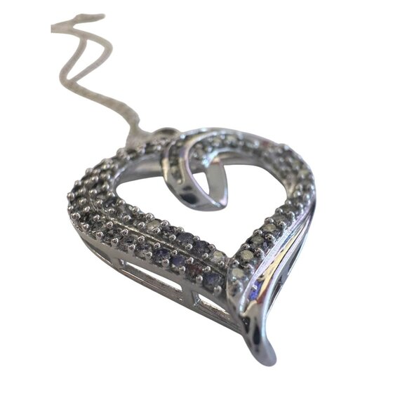 Stunning 1 Ct Natural Diamond Heart Shaped Pendant with Chain - Picture 2 of 16